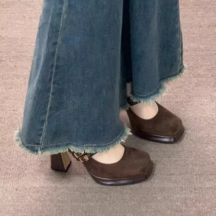 รองเท้าส้นสูงสไตล์วินเทจสำหรับ - Vintage Fashion Women Dresses บทวิจารณ์และราคา